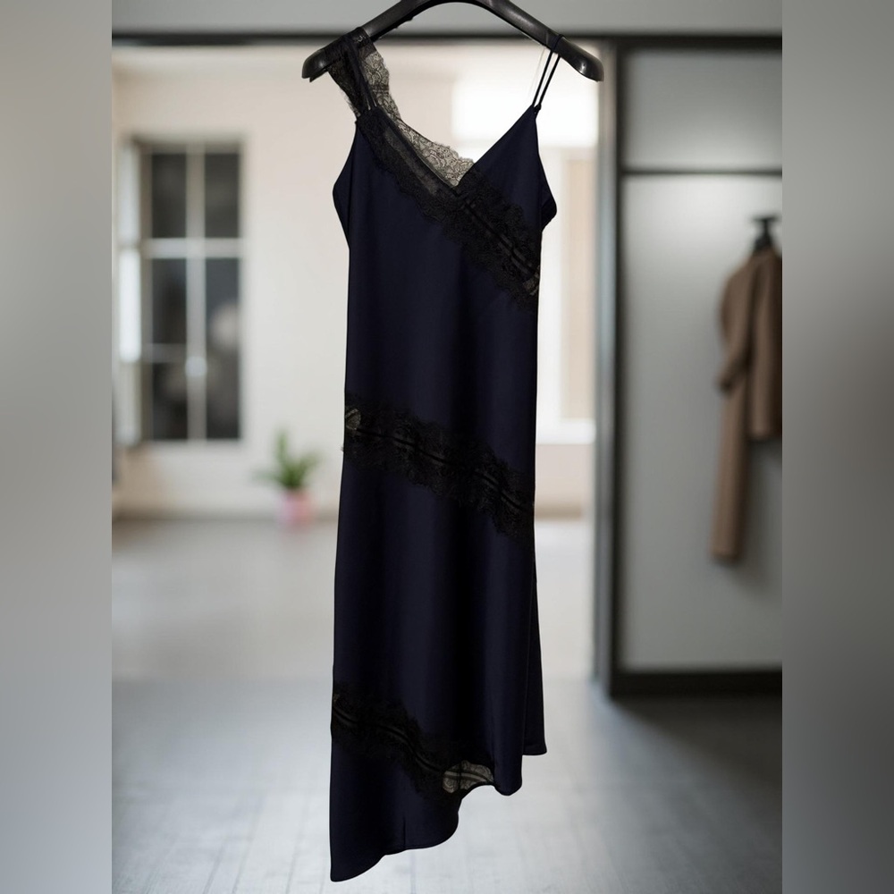 House of Harlow 1960 NWT Size S Beautiful Rich Navy & Black Lace Dress (0633) - Picture 2 of 12